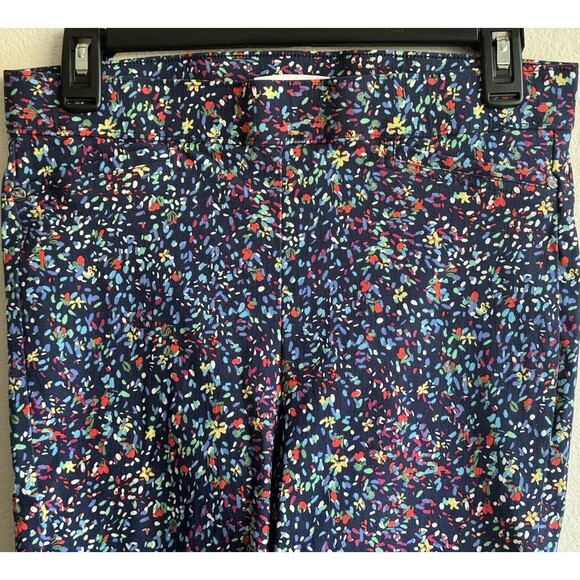 Rafaella Comfort Bermuda Shorts  Floral Sz 10 Stretchy Multicolor Elastic Waist - Picture 4 of 6